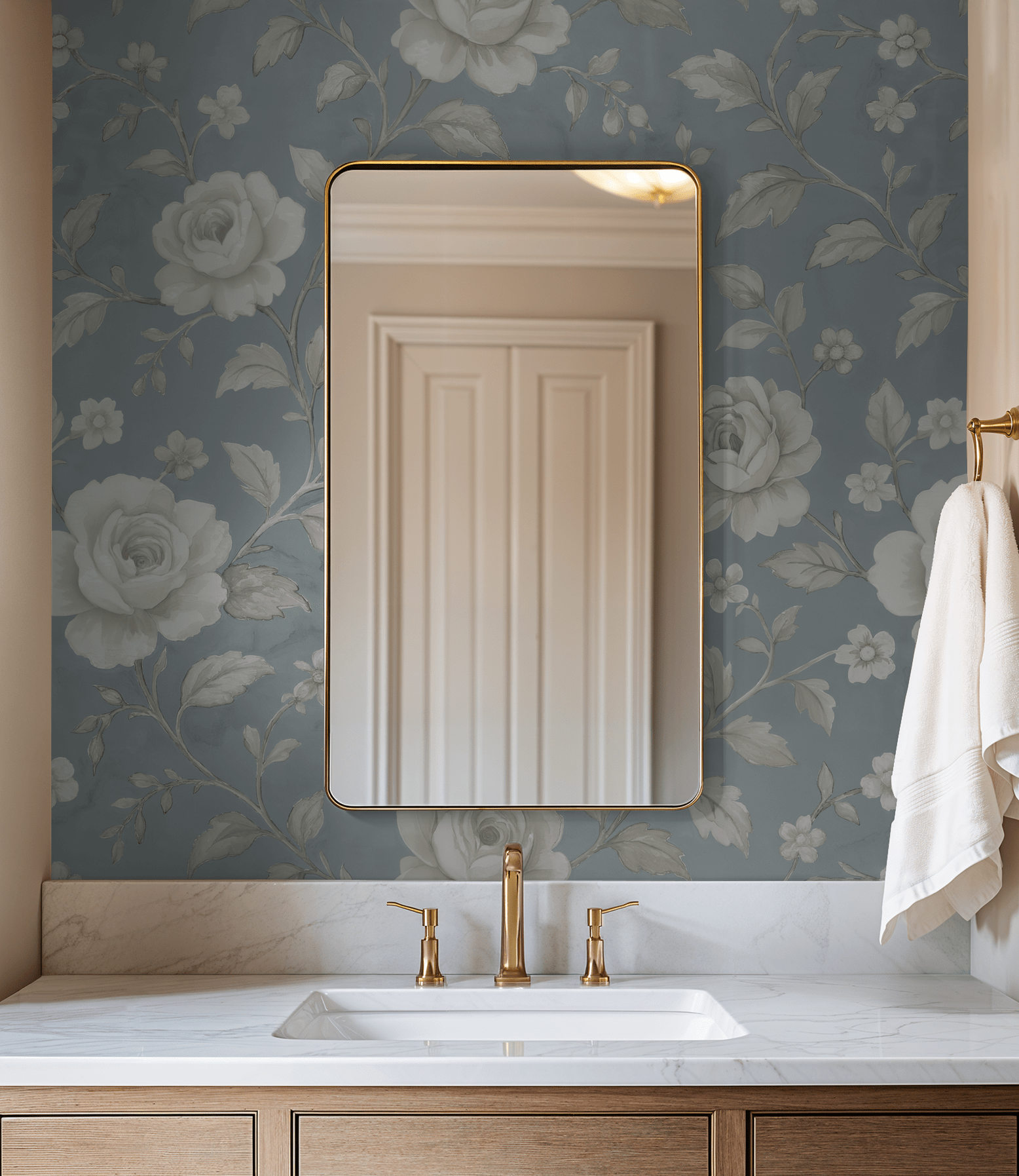 Cottage Rose Wallpaper